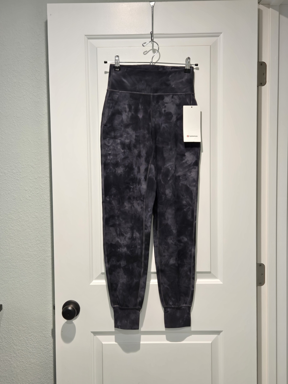 NWT- Lululemon Align High-Rise Jogger Diamond Dye Graphite Grey Size 4 - Picture 5 of 13